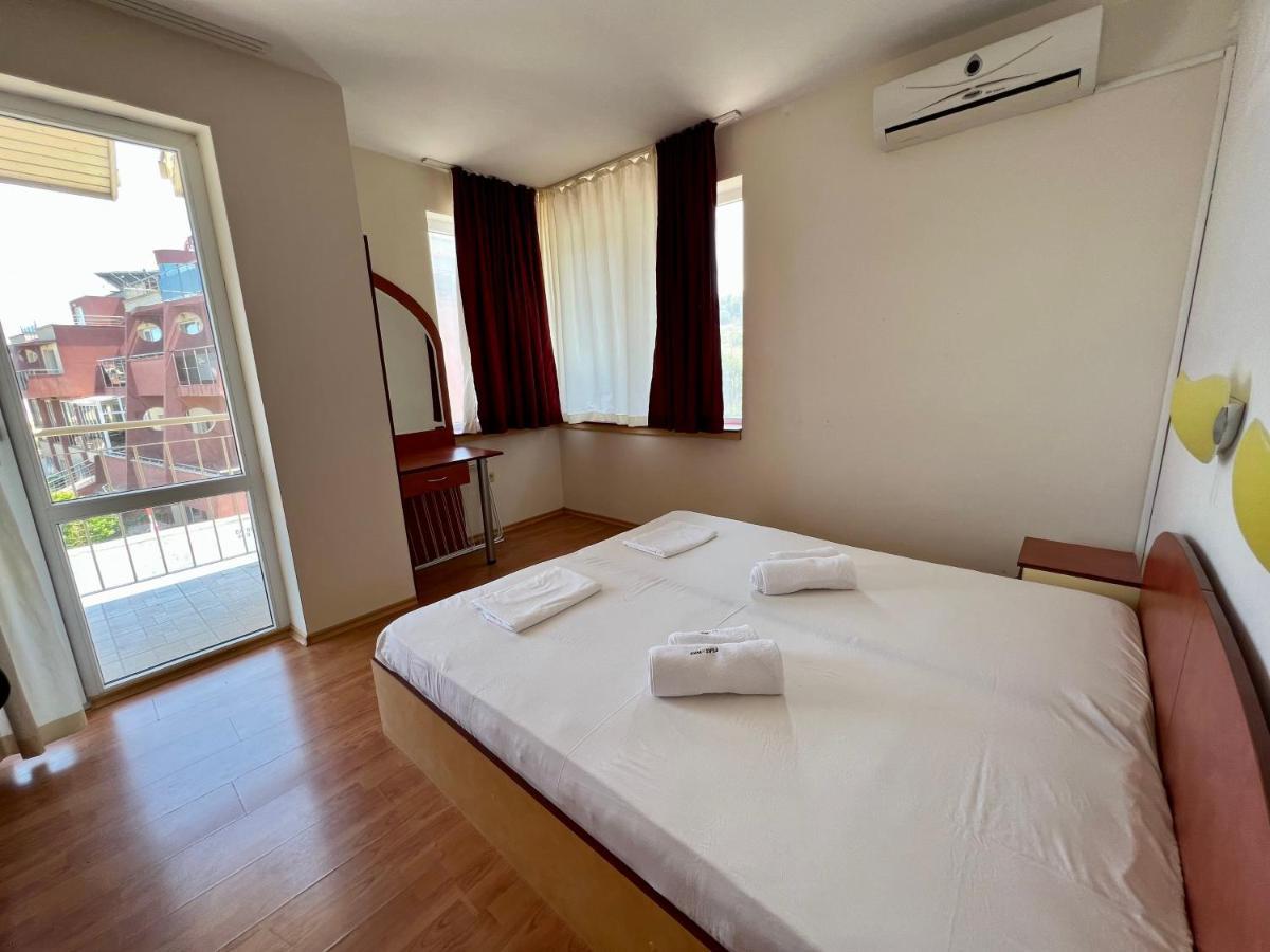 Private One-Bedroom Apartment With Balcony In Sozopol By Flat Mаnаger Bagian luar foto